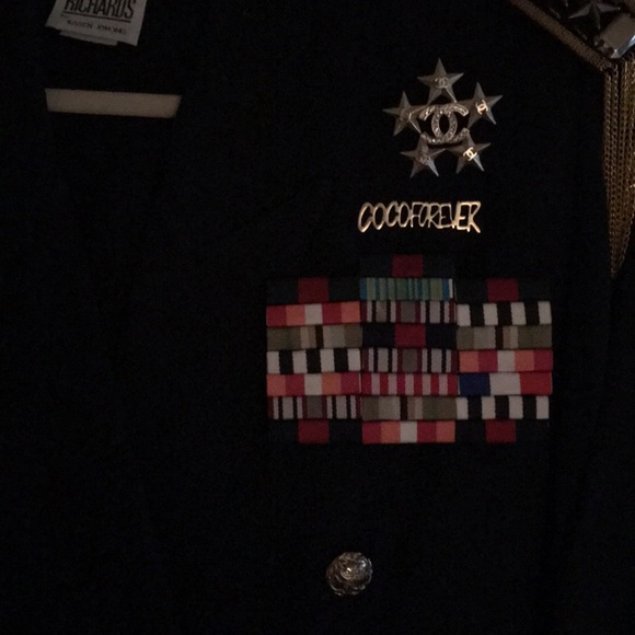 Authentic Chanel Star Brooch🌟🌟🌟 - Picture 7 of 7